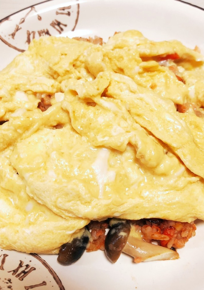 しめじと鮭のバター醤油☆和風オムライス-レシピのメイン写真