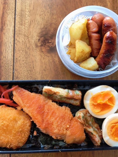 簡単!焼き鮭美味しい我が家ののり弁当-レシピのメイン写真