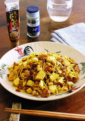 筍と豚ひき肉の焦がしにんにく焼きそば-レシピのメイン写真