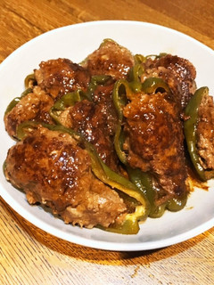 煮込みピーマンの肉詰め-レシピのメイン写真