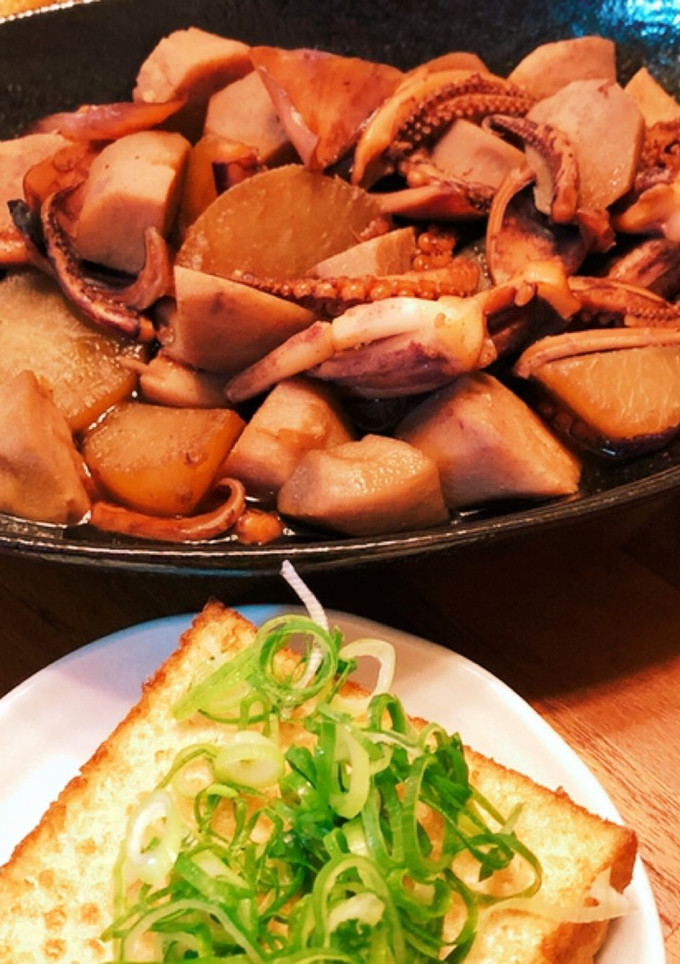里芋と大根とイカの煮物-レシピのメイン写真