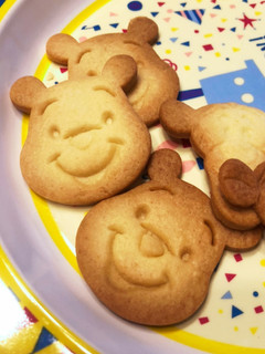甘さ控えめ型抜きクッキー-レシピのメイン写真