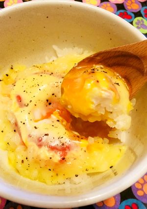 寝ぼけ眼の朝ごはん★半熟卵のマヨトロチー-レシピのメイン写真