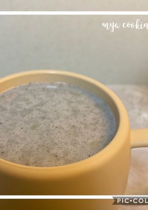 おうちでカフェ気分！ごまバナナミルク-レシピのメイン写真