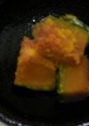 レンジとフライパンで簡単ぼちゃの煮物-レシピのメイン写真