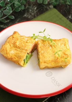 簡単!オムレツ☆銀鮭豆苗-レシピのメイン写真