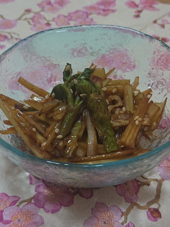 調味料2つだけ!うどの皮のきんぴら-レシピのメイン写真