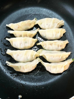 タレがポイント!涼平のポンデギ餃子-レシピのメイン写真