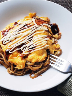 焼そばリメイク!ふわとろ!のっけオムソバ-レシピのメイン写真