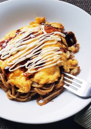 焼そばリメイク！ふわとろ！のっけオムソバ-レシピのメイン写真