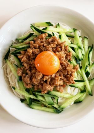 ピリッと肉味噌そうめん！簡単！夏に！-レシピのメイン写真