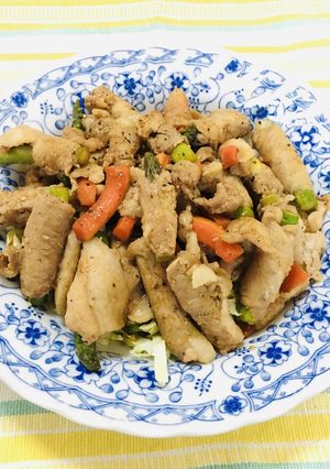 アスパラとにんじんの肉巻き炒め-レシピのメイン写真