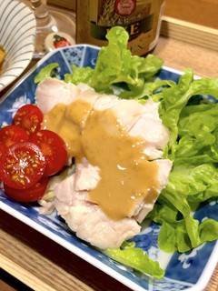 簡単ゴマだれで食べる★基本の茹で鶏-レシピのメイン写真