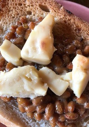 納豆とりんごクリームチーズのトースト-レシピのメイン写真