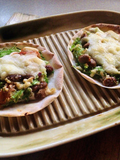 ◇餃子の皮でねぎキムチ納豆パリパリピザ◇-レシピのメイン写真