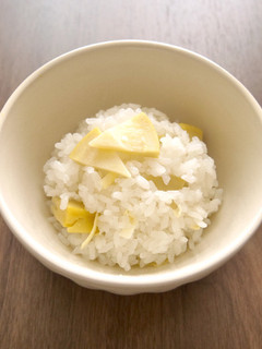 昆布茶で。うす塩味のシンプルたけのこご飯-レシピのメイン写真