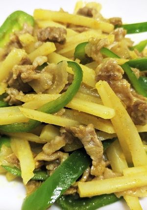 豚肉とじゃが芋のカレー炒め-レシピのメイン写真