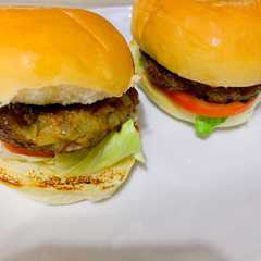 รูปของ 自家製！照り焼きバーガー