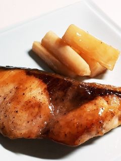 ぶりの照り焼き☆やみつきニンニク風味-レシピのメイン写真