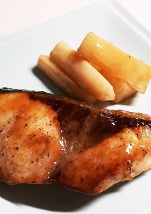 ぶりの照り焼き☆やみつきニンニク風味-レシピのメイン写真
