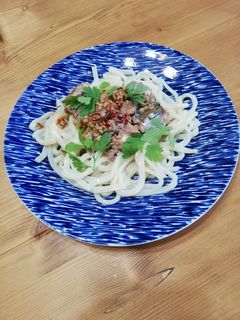 簡単!栄養満点◎サバ缶ペペロンうどん-レシピのメイン写真