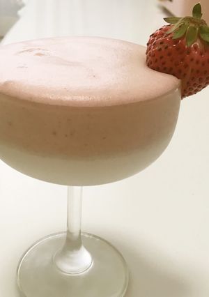 ダルゴナいちご☆ダルゴナコーヒーアレンジ-レシピのメイン写真