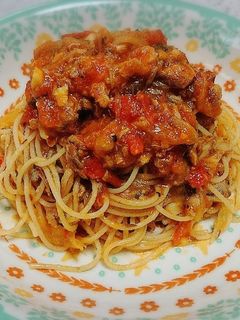 サバ水煮缶とトマトのパスタ-レシピのメイン写真