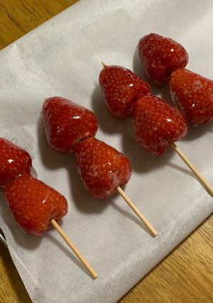 キラキラパリパリいちごあめ-レシピのメイン写真