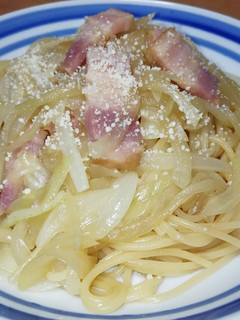 玉ねぎとベーコンのパスタ-レシピのメイン写真