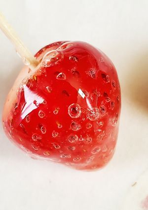 レンジで簡単！パリパリいちご飴-レシピのメイン写真