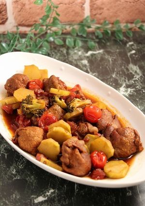 簡単！肉巻きブロッコリーのトマト煮-レシピのメイン写真