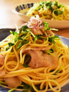 豆苗と豚バラの激うま和風パスタ!-レシピのメイン写真