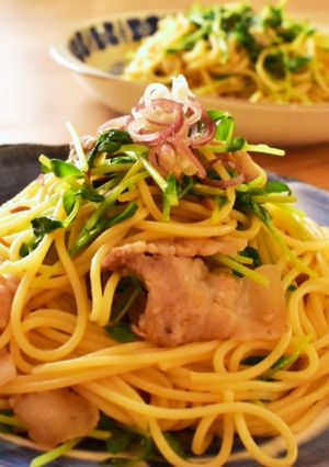 豆苗と豚バラの激うま和風パスタ!-レシピのメイン写真