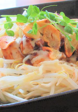 鶏もも肉ともやしのカレーチーズ焼き　-レシピのメイン写真