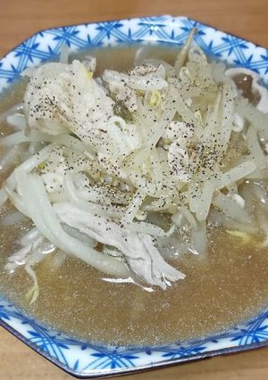 豚こまともやしの煮込み-レシピのメイン写真
