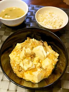 余った餃子で肉味噌豆腐-レシピのメイン写真