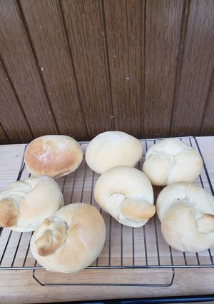 手ごねで作る翌日もしっとり白い食卓ロール-レシピのメイン写真