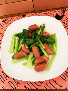 材料3つ♪簡単♪小松菜とウインナー炒め-レシピのメイン写真