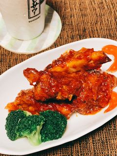 隠し味が決めて★スペアリブのトマト煮込み-レシピのメイン写真
