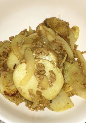豚挽き肉とじゃがいものスパイス炒め-レシピのメイン写真