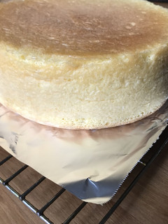 食感追求で完成したスフレのスポンジケーキ-レシピのメイン写真