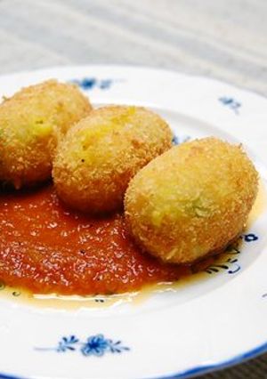 かぼちゃのクリームコロッケ＊トマトソース-レシピのメイン写真