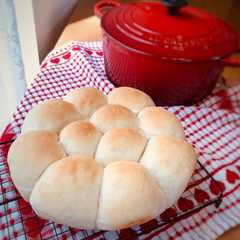 STAUBやルクルーゼで♪ ちぎりパン-レシピのメイン写真