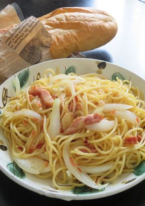 新玉ねぎとベーコンと桜えびのスパゲティー-レシピのメイン写真