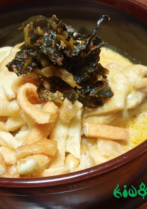 イエローカレーde簡単☆カオソーイ-レシピのメイン写真