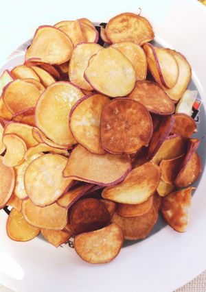 簡単！止まらないさつまいもチップス-レシピのメイン写真