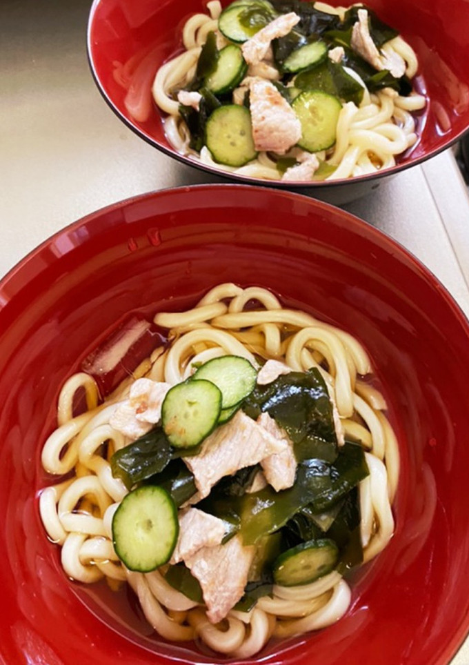 冷やし豚コマ梅和えうどん-レシピのメイン写真