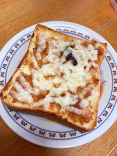 金山寺みそ香る☆おなめチーズトースト-レシピのメイン写真