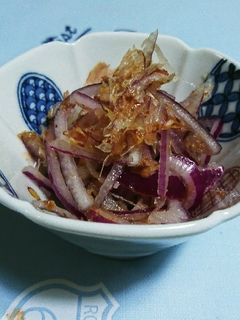 辛くない紫玉ねぎの和風サラダ-レシピのメイン写真
