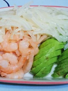 アボカドと海老のサラダ-レシピのメイン写真